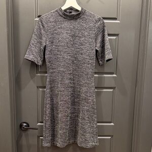 Mock Neck Short Sleeve Knit Dress - Gray size S